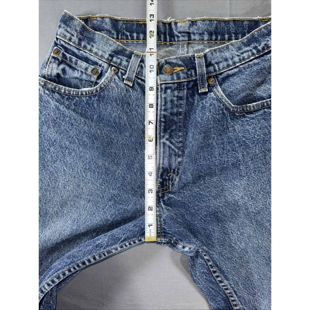 Levis please note